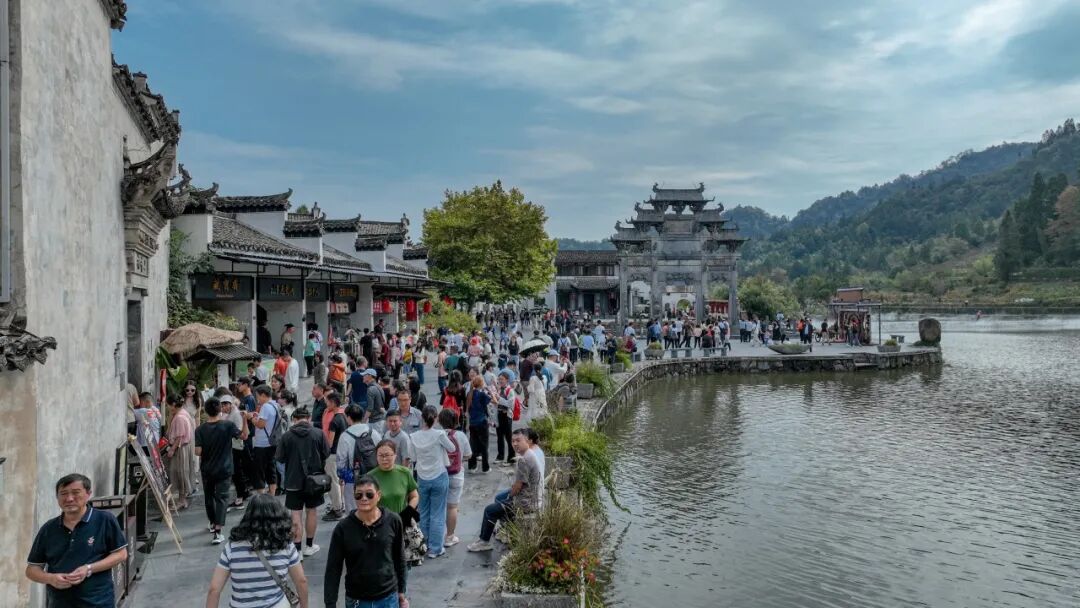 递登上全国七年级地理课本！九游会j9登录安徽黟县西(图6)